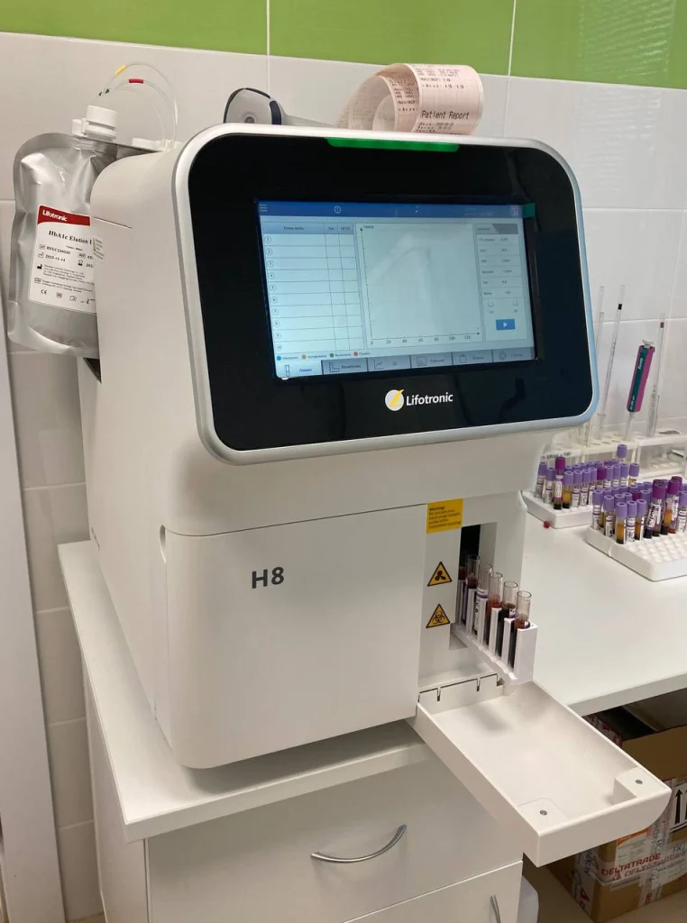 HPLC анализатор гликированного гемоглобина Lifotronic Н8